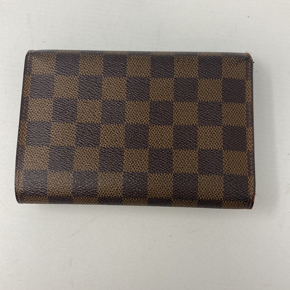 Louis Vuitton Damier Wallet - Picture 7 of 7